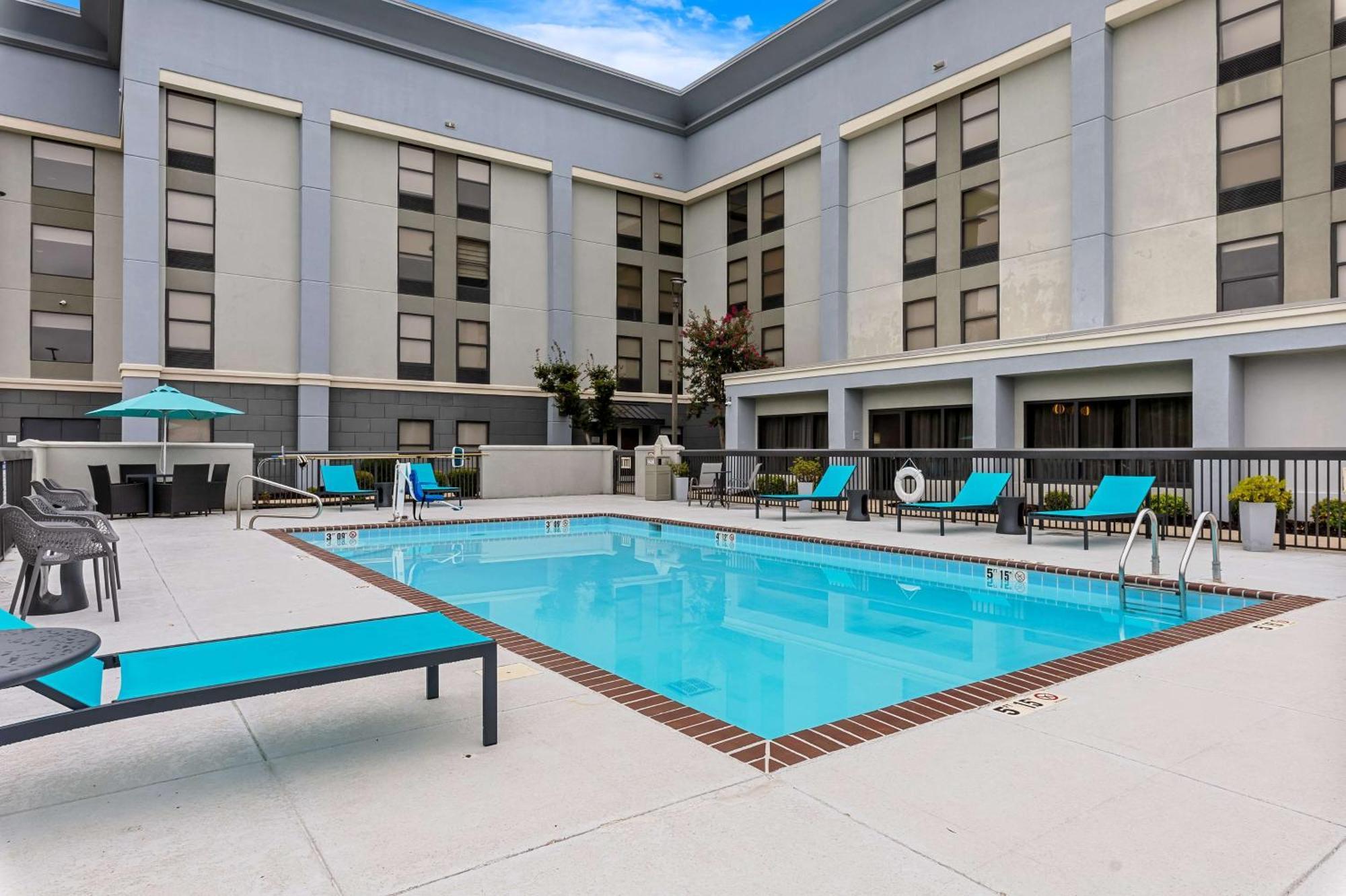 Hampton Inn Florence Midtown Near University Of North Alabama Exterior foto